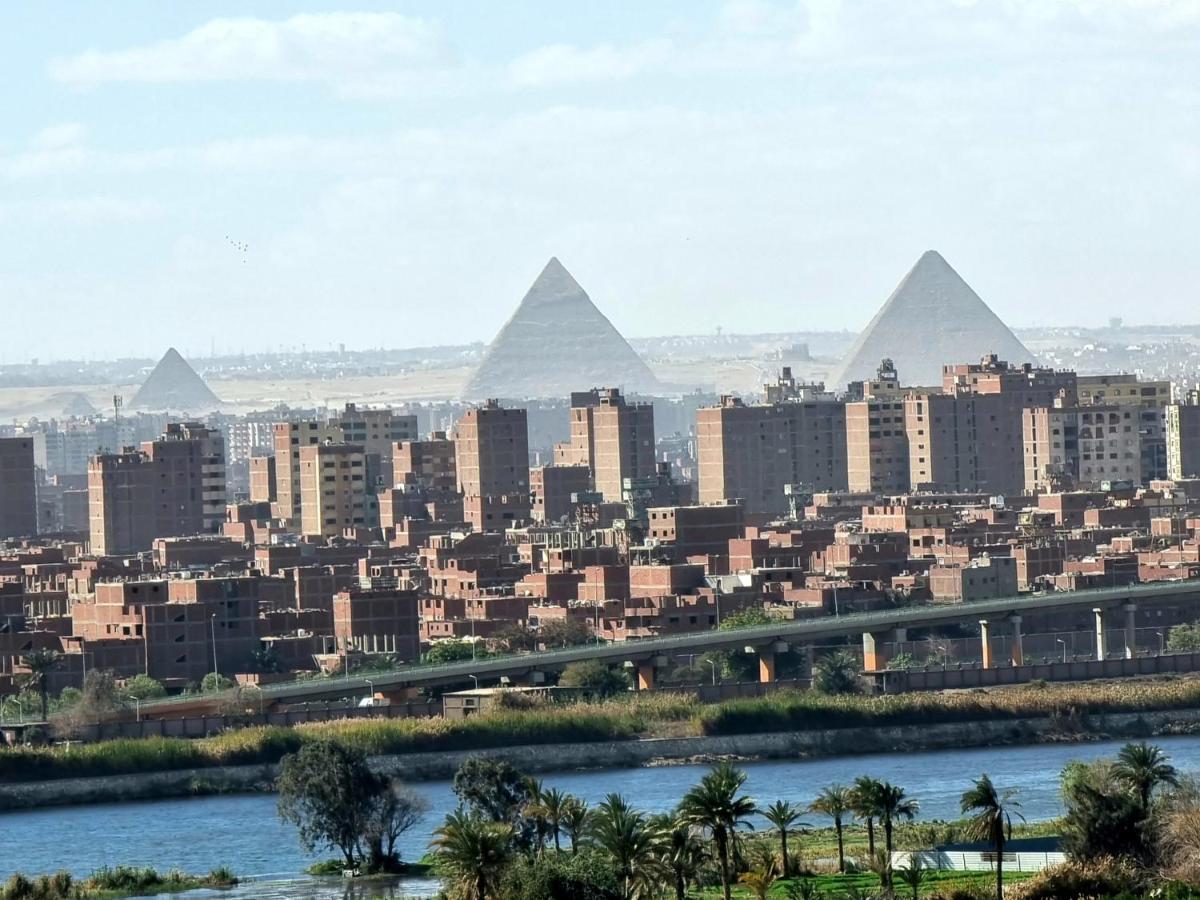 Amazing Nile View And Pyramids Apartment Каїр Екстер'єр фото