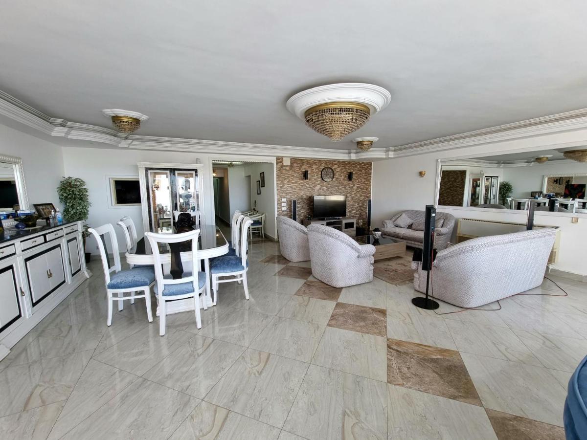 Amazing Nile View And Pyramids Apartment Каїр Екстер'єр фото